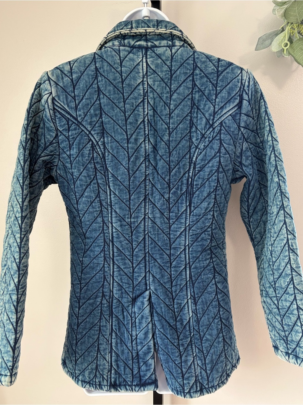 NWOT Aratta Silent Journey- Embroidered Quilted Blue Mineral Wash Blazer - Picture 13 of 16